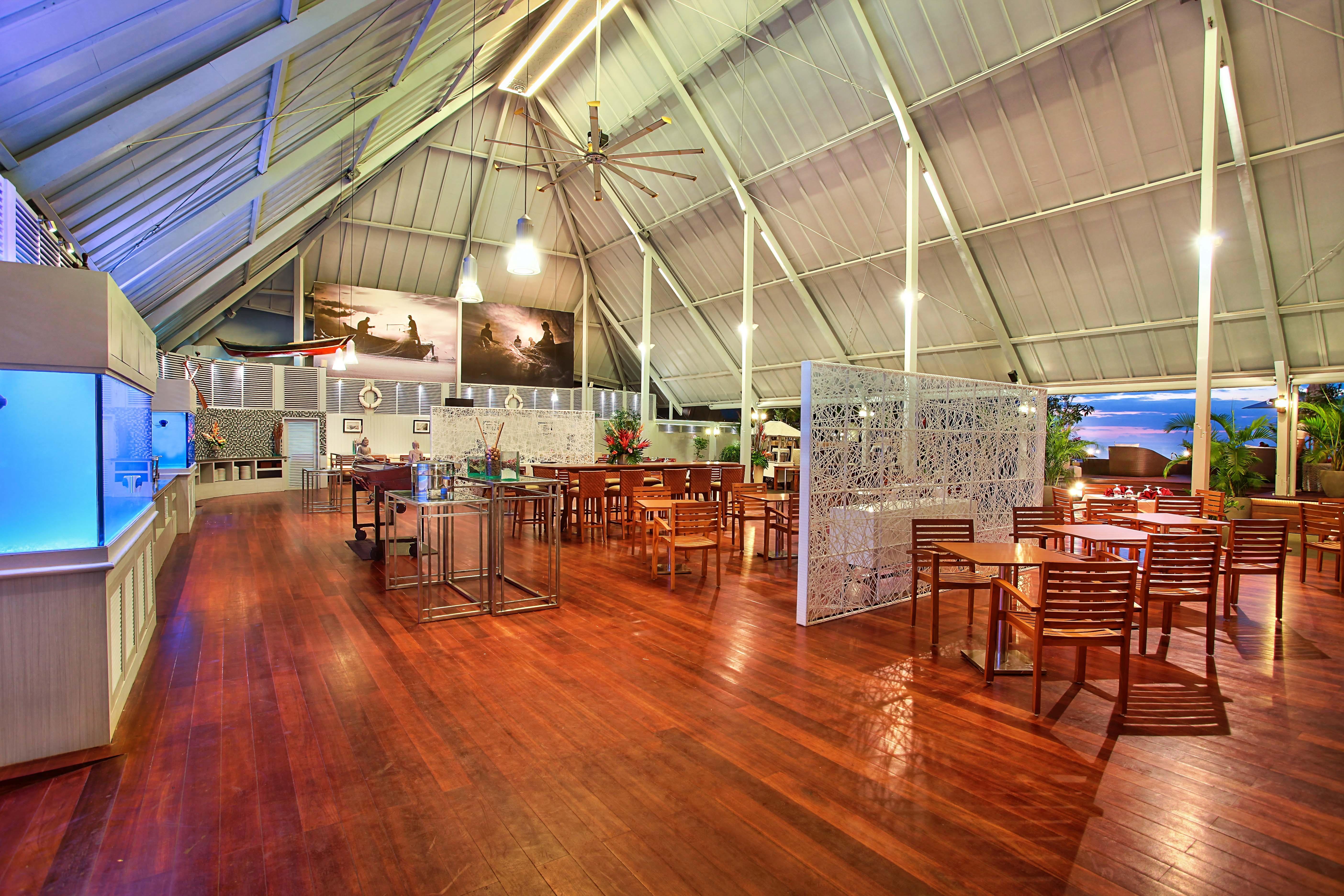 فندق ذا كوتا بيتش هيريتيج - مانيجيد باي أكور المظهر الخارجي الصورة The interior of the restaurant