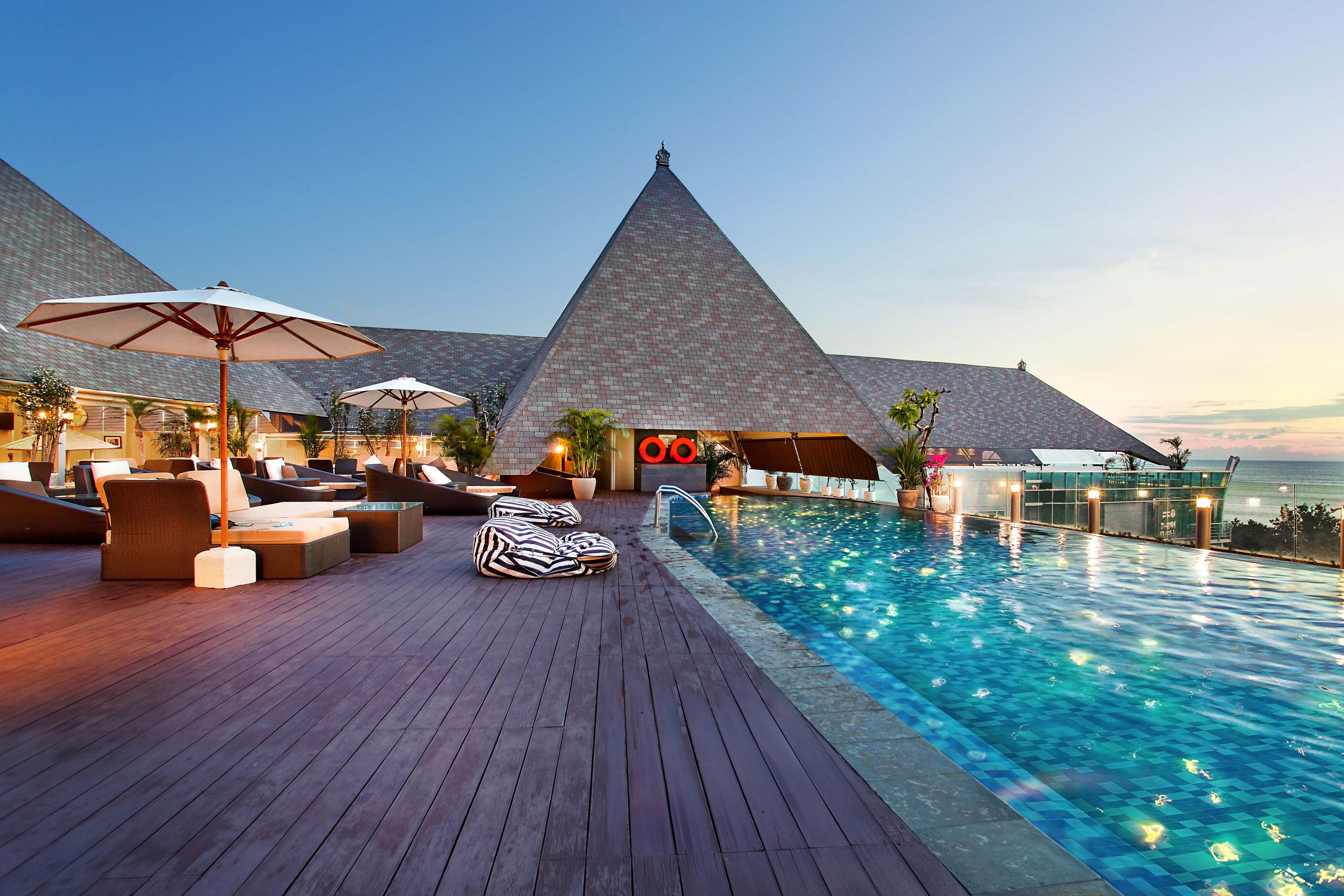 فندق ذا كوتا بيتش هيريتيج - مانيجيد باي أكور المظهر الخارجي الصورة The rooftop pool at the hotel